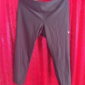 Nike Women’s Dark Gray Leggings